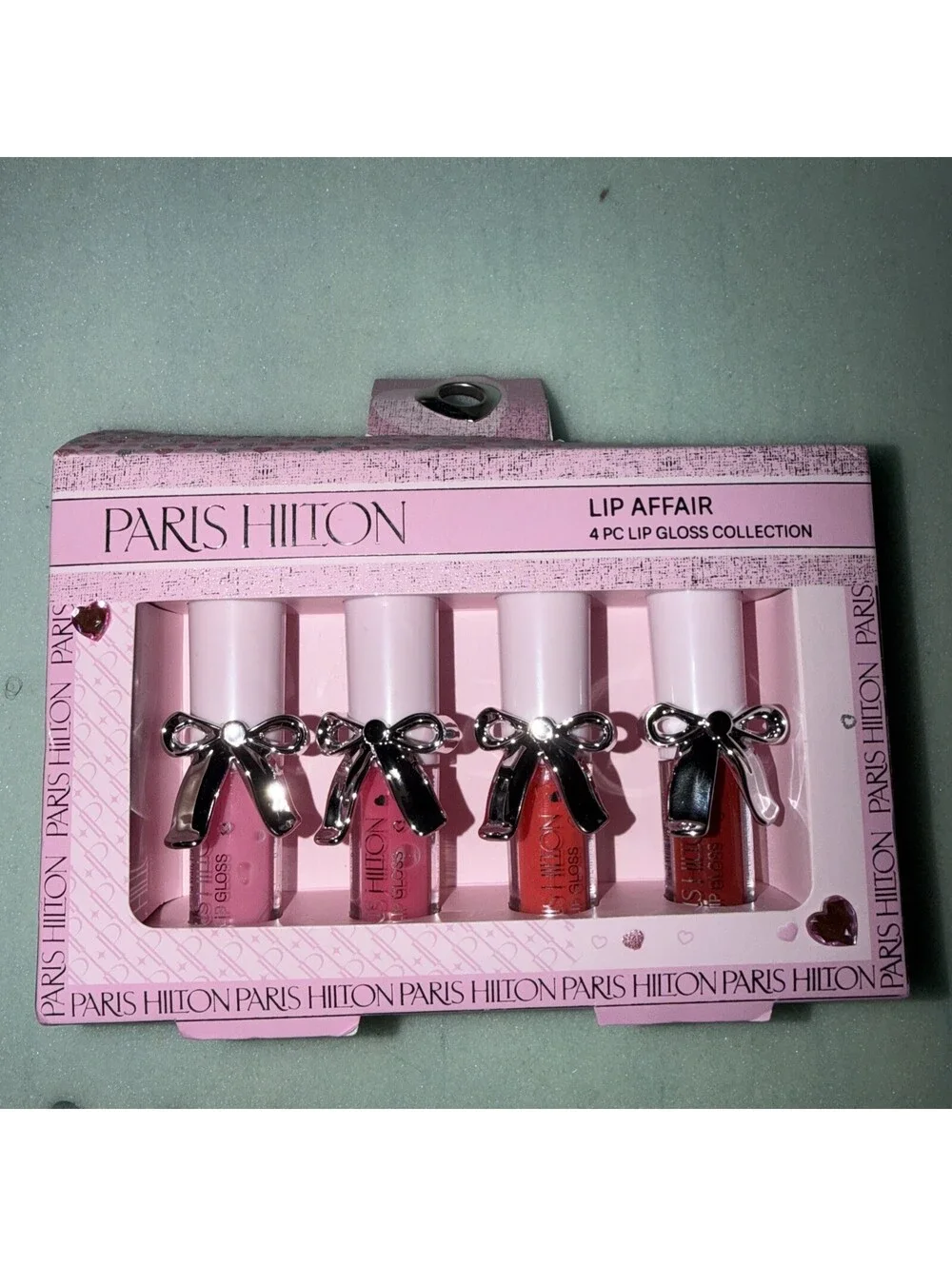 Paris Hilton Lip Affair 4 Pc Lip Gloss Set Pink Red Burgandy New Sealed